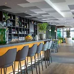 Mercure Hyeres Centre Cote D\'Azur
